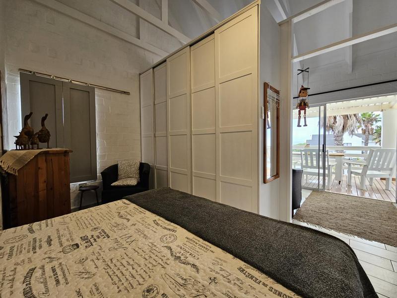 3 Bedroom Property for Sale in Golden Mile Western Cape